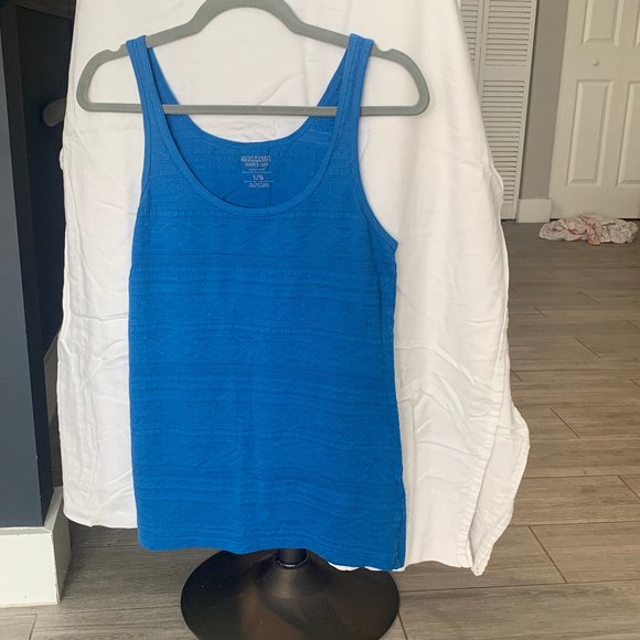 Tank top - Picture 1 of 4